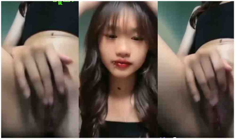 စောက်စိတောင်နေတဲ့ ကျောင်းသူလေး